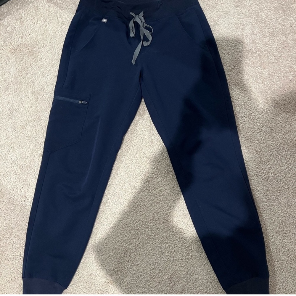 Figs XS/P navy joggers